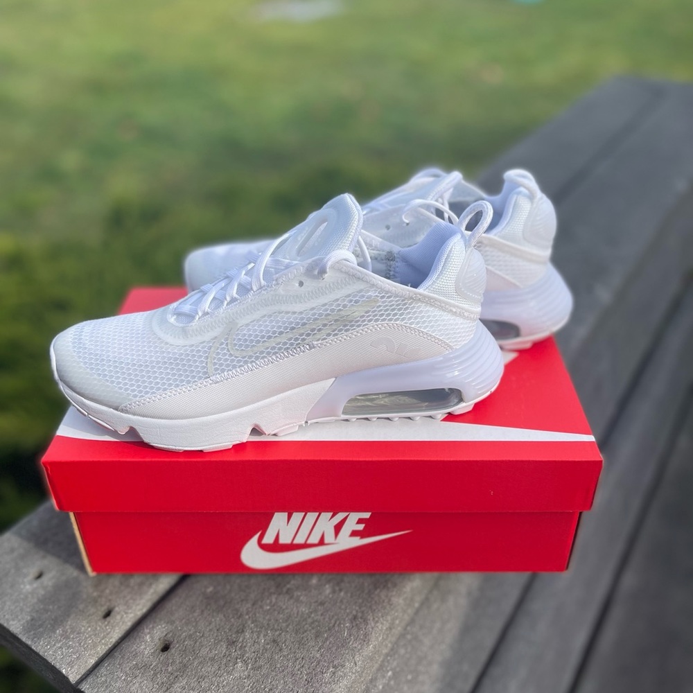 Nike Air Max 2090